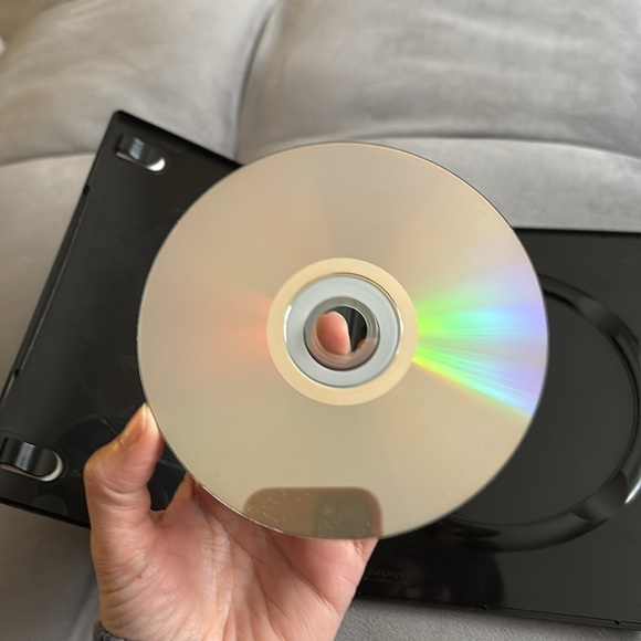 Family Guy Season Three DVD - Picture 4 of 4